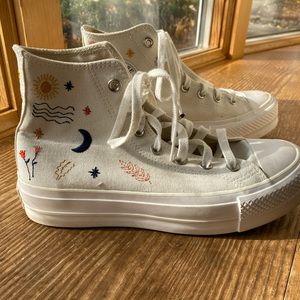 Converse Chuck Taylor all star lift - It’s OK to wander